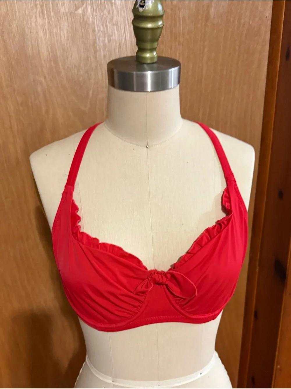 Ruffle-Trim Underwire Bralette in Red